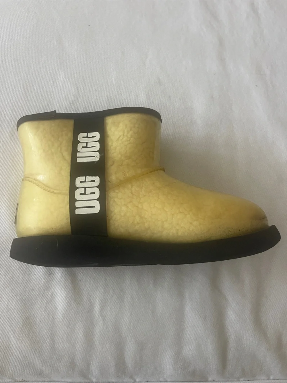 UGG Kids' Size 2? Yellow Shearling-Lined Ankle Boots